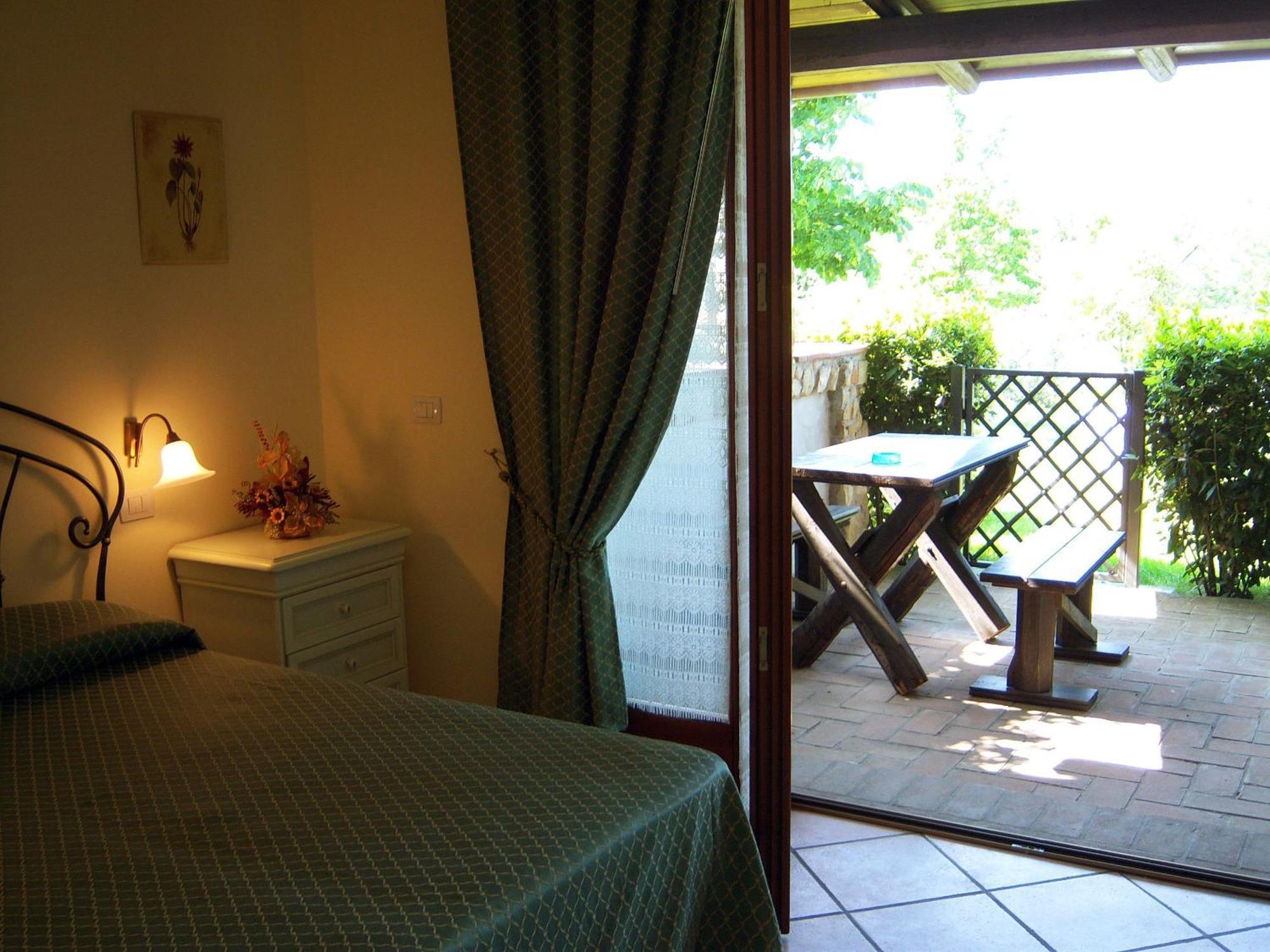 Casa Vacanze Patrizia Montefiore dellʼAso Δωμάτιο φωτογραφία